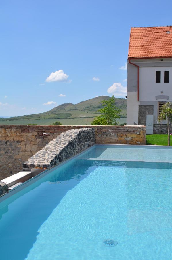 Oblik Resort Louny Exterior foto