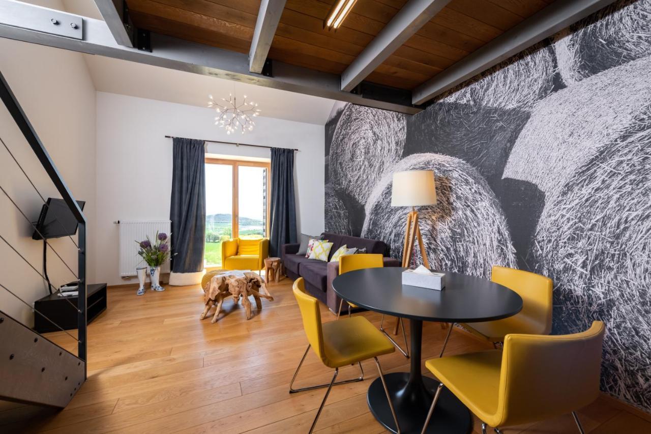 Oblik Resort Louny Exterior foto
